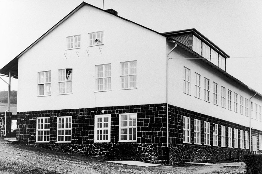 Keimzelle des Unternehmens: Die Weberei Schneider im Jahre 1961.