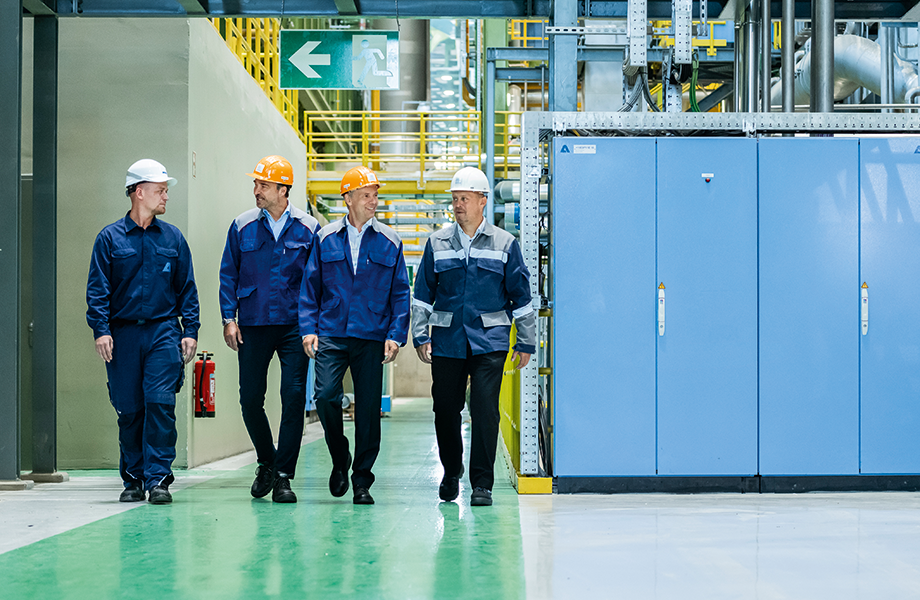 Paradebeispiel für industrielle Kooperation: Das Steuerungssystem der Feuerverzinkungsanlage von thyssenkrupp Steel in Dortmund.