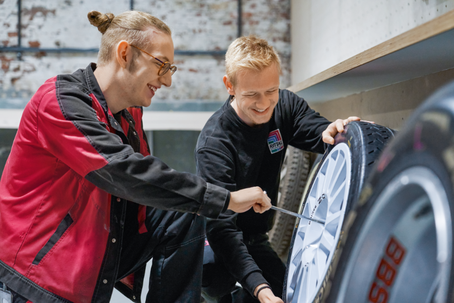 Moritz Walter und Sebastian Hain (von links) (© Michael Koch/Digital Fotogroup)